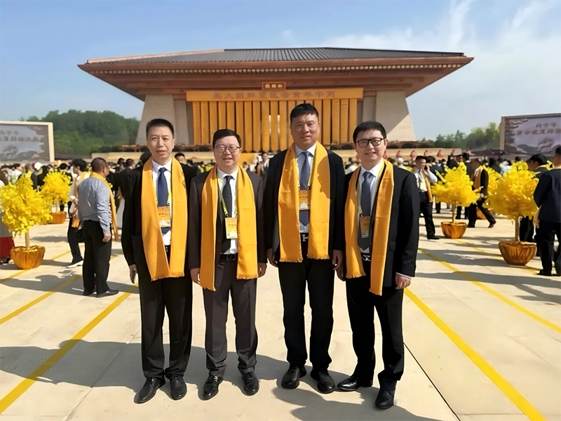 鄭定輝參加丙午年黃帝故里舉行的世界華人"三月三，祭軒轅"大型活動